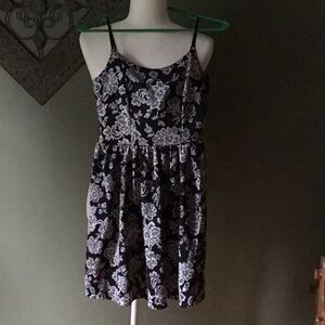 Black and white floral print dress
